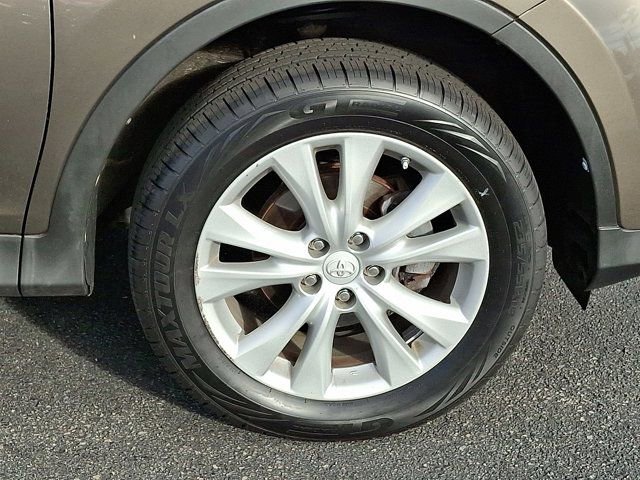 Used 2013 Toyota RAV4 Limited w/ Preferred Accessory Pkg image 11