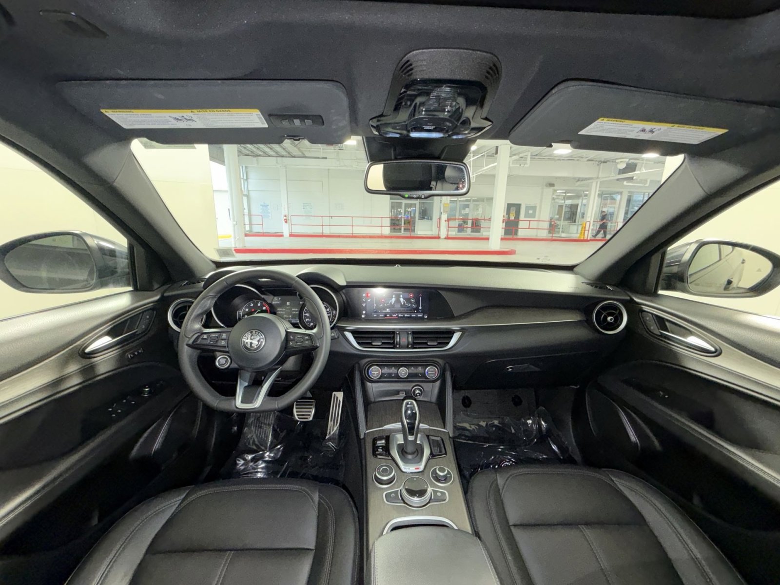 Used 2023 Alfa Romeo Stelvio Ti image 23