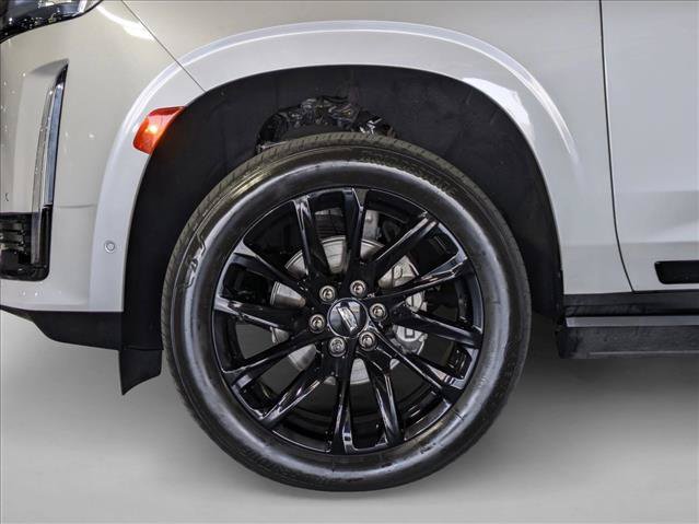 Used 2024 Cadillac Escalade Sport w/ Touring Package AWD/4WD image 25
