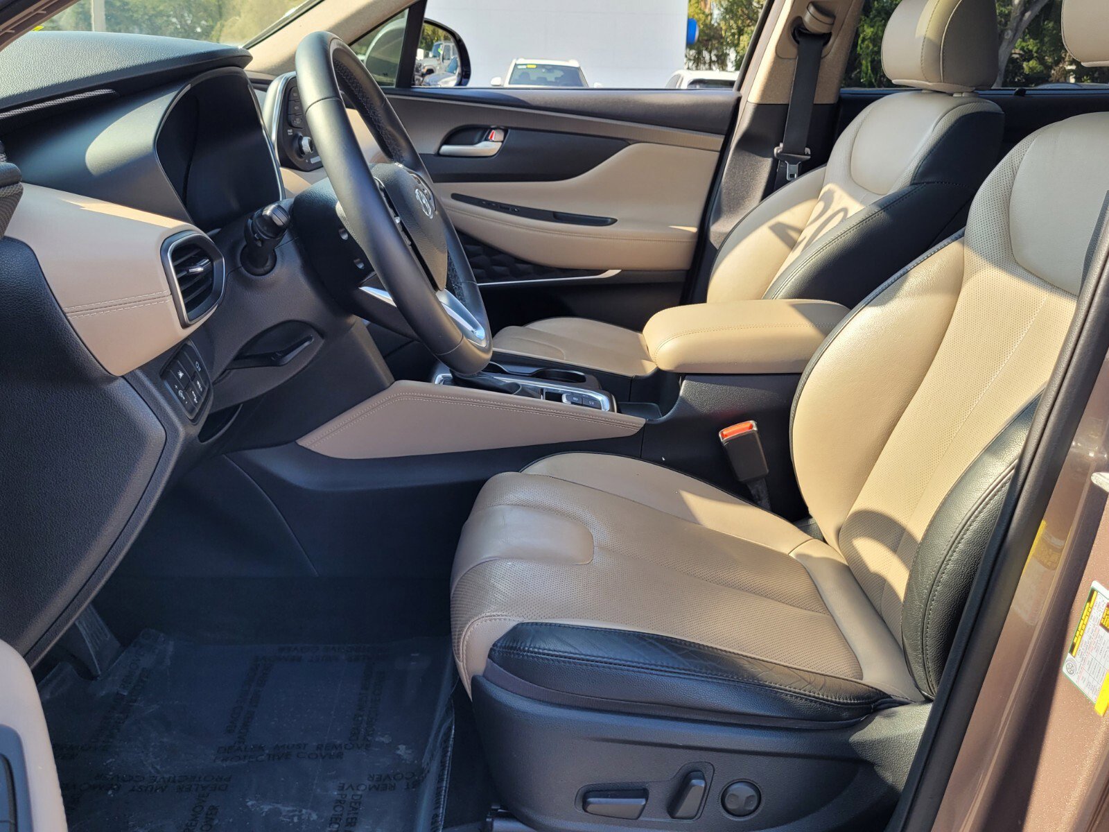 Used 2020 Hyundai Santa Fe SEL w/ Convenience + Premium Package image 10