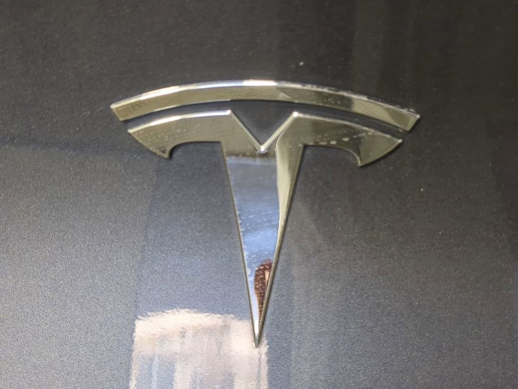 Used 2023 Tesla Model Y Performance image 13