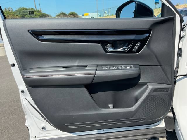 Used 2025 Honda CR-V Sport Touring image 16