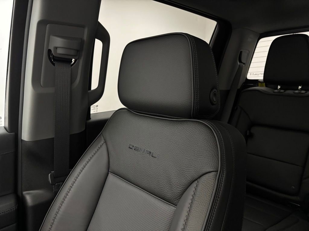 New 2026 GMC Sierra 1500 Denali w/ Denali Reserve Package image 45