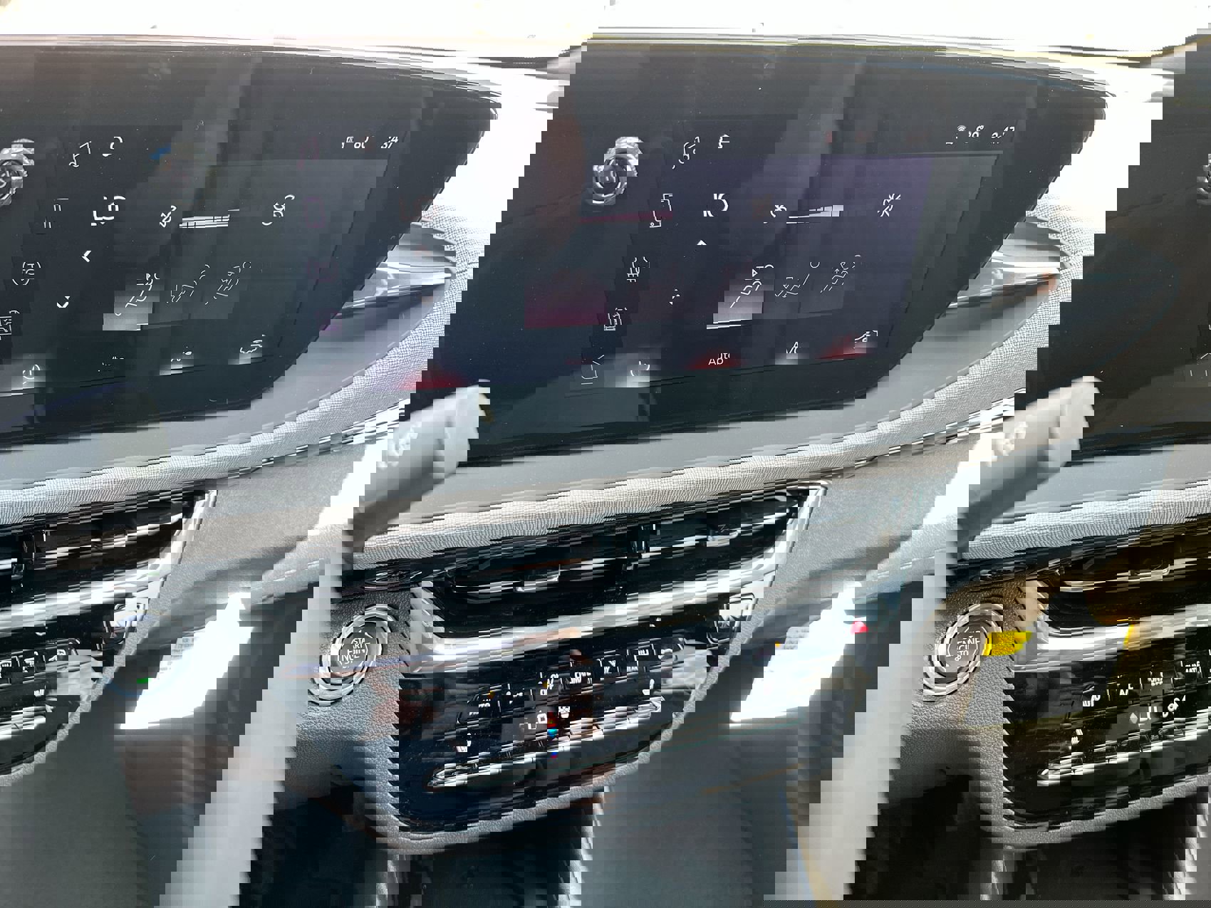 New 2026 Buick Envista Avenir FWD image 16