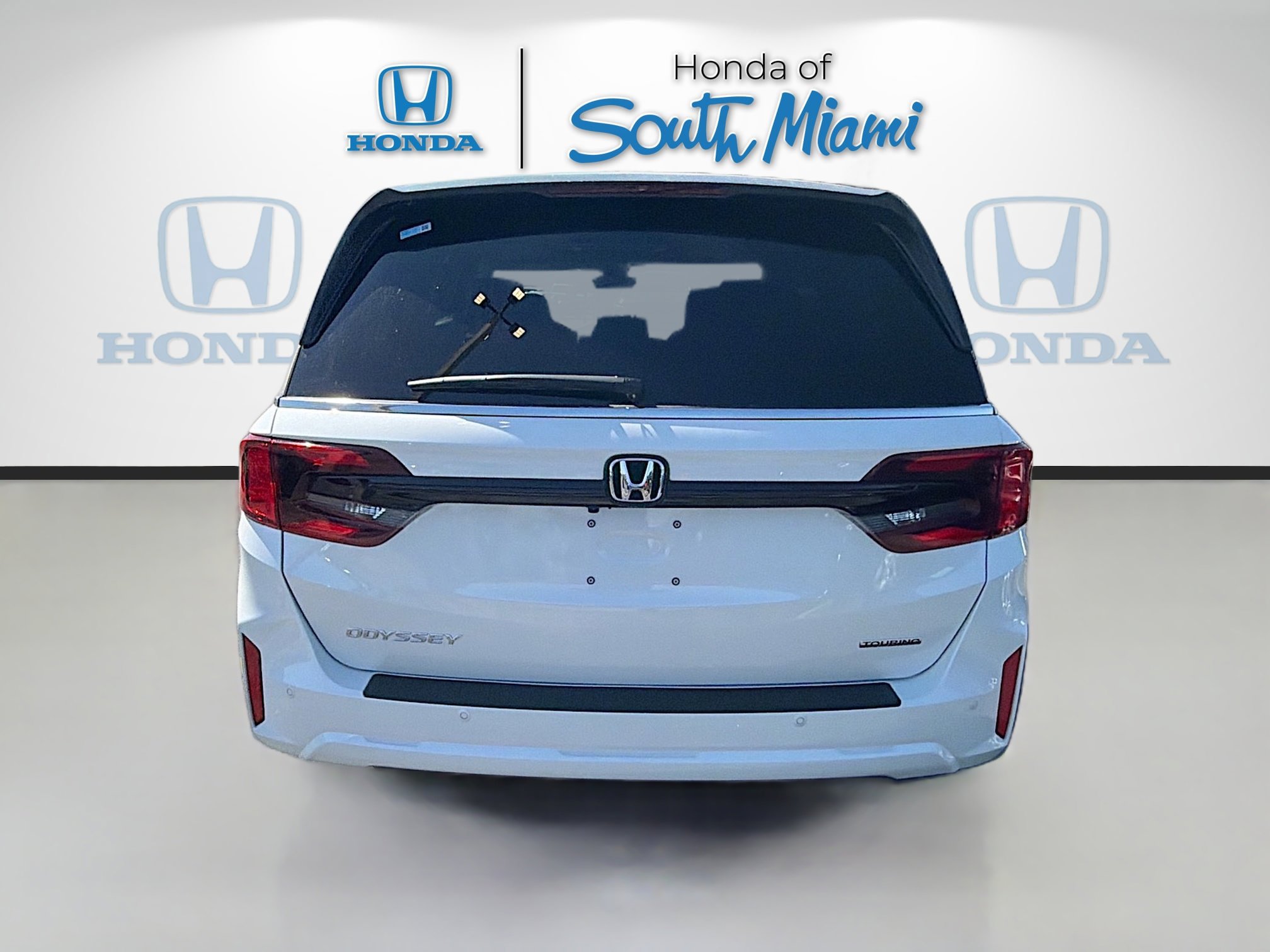 New 2026 Honda Odyssey Touring image 6