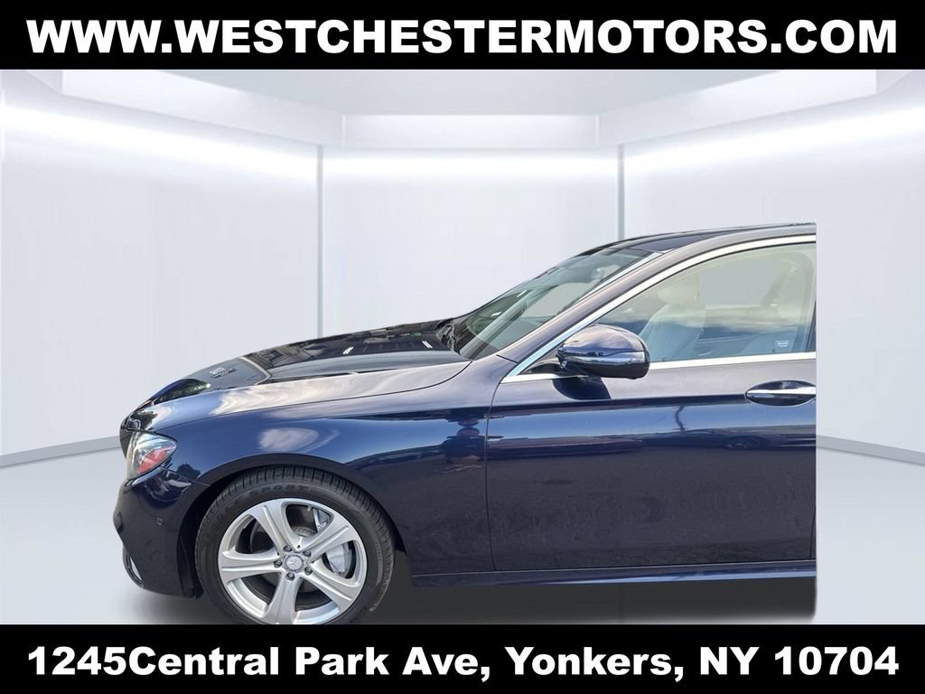 Used 2017 Mercedes-Benz E 300 4MATIC image 4