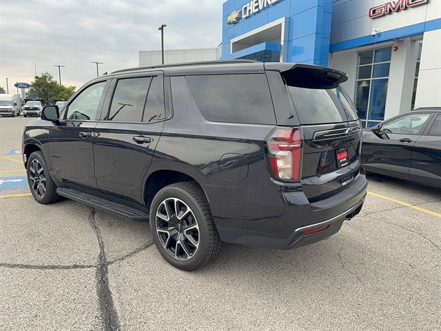 Used 2022 Chevrolet Tahoe RST w/ Luxury Package AWD/4WD image 4