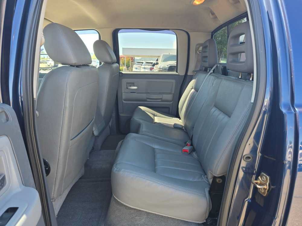 Used 2005 Dodge Dakota Laramie w/ Trailer Tow Group AWD/4WD image 19