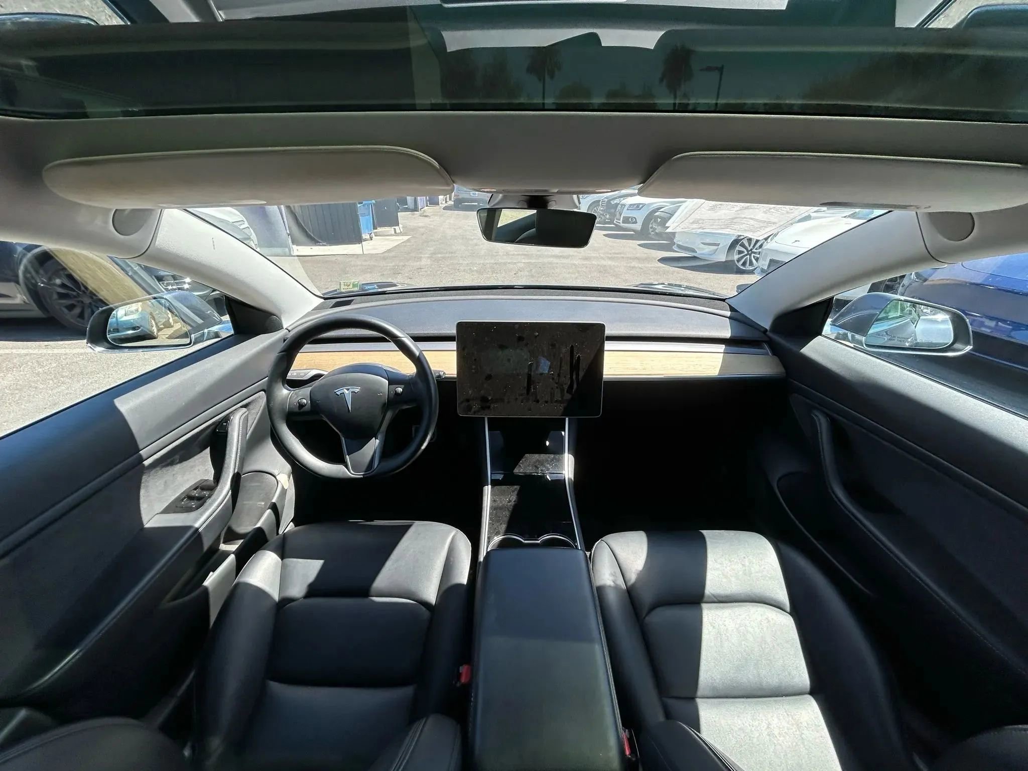 Used 2019 Tesla Model 3 Standard Range image 17