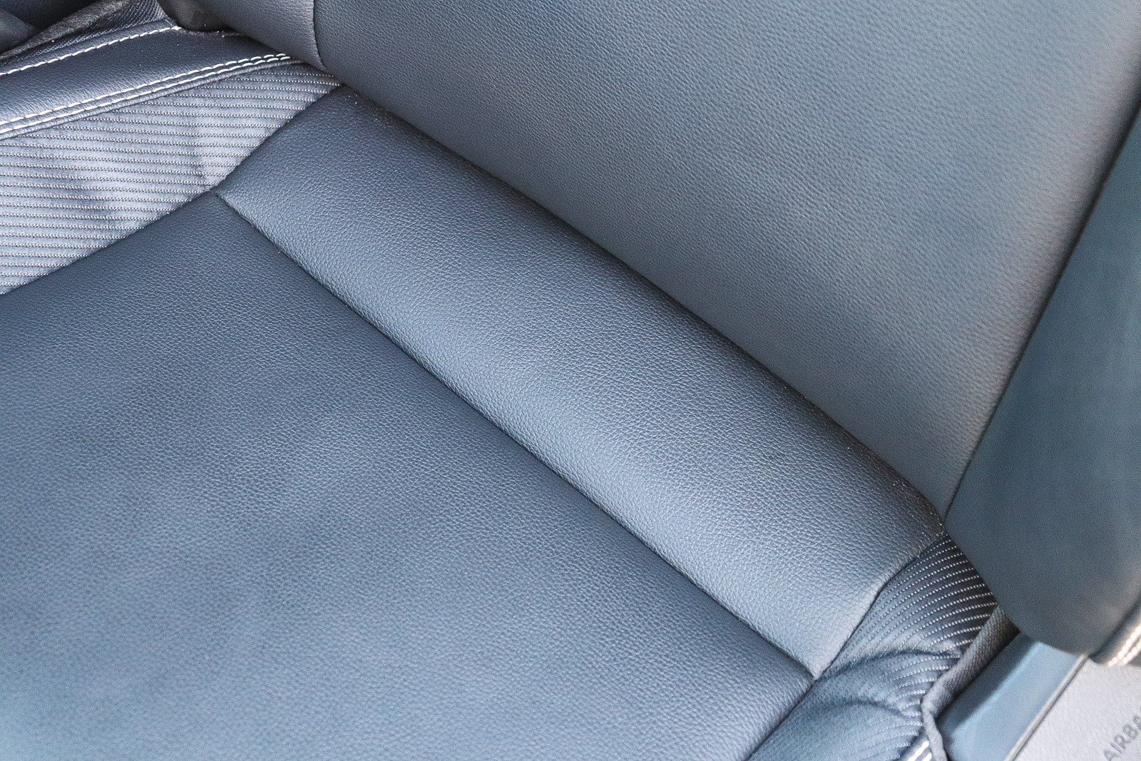 Used 2026 Toyota Camry Hybrid w/ Multimedia Upgrade Package image 25