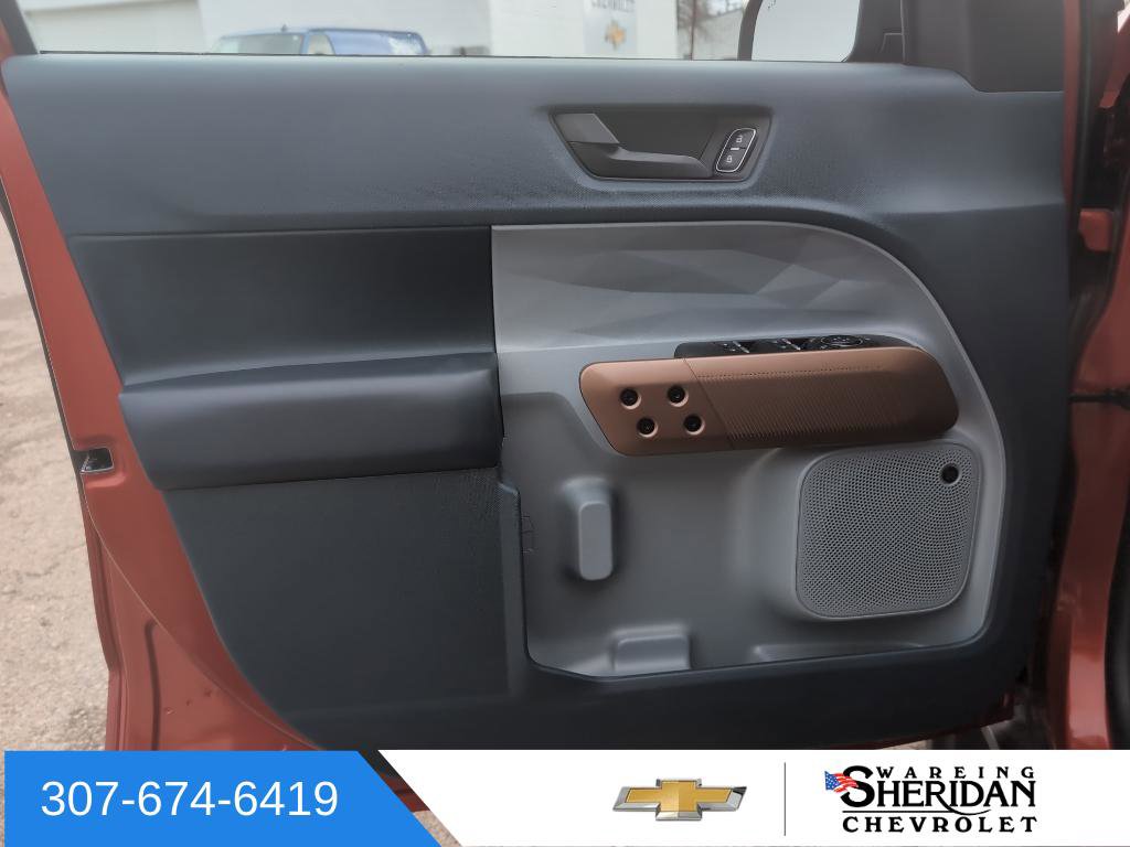 Used 2022 Ford Maverick Lariat w/ Lariat Luxury Package image 24