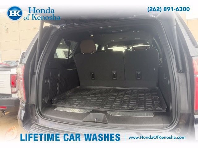 Used 2022 Chevrolet Suburban High Country AWD/4WD image 9