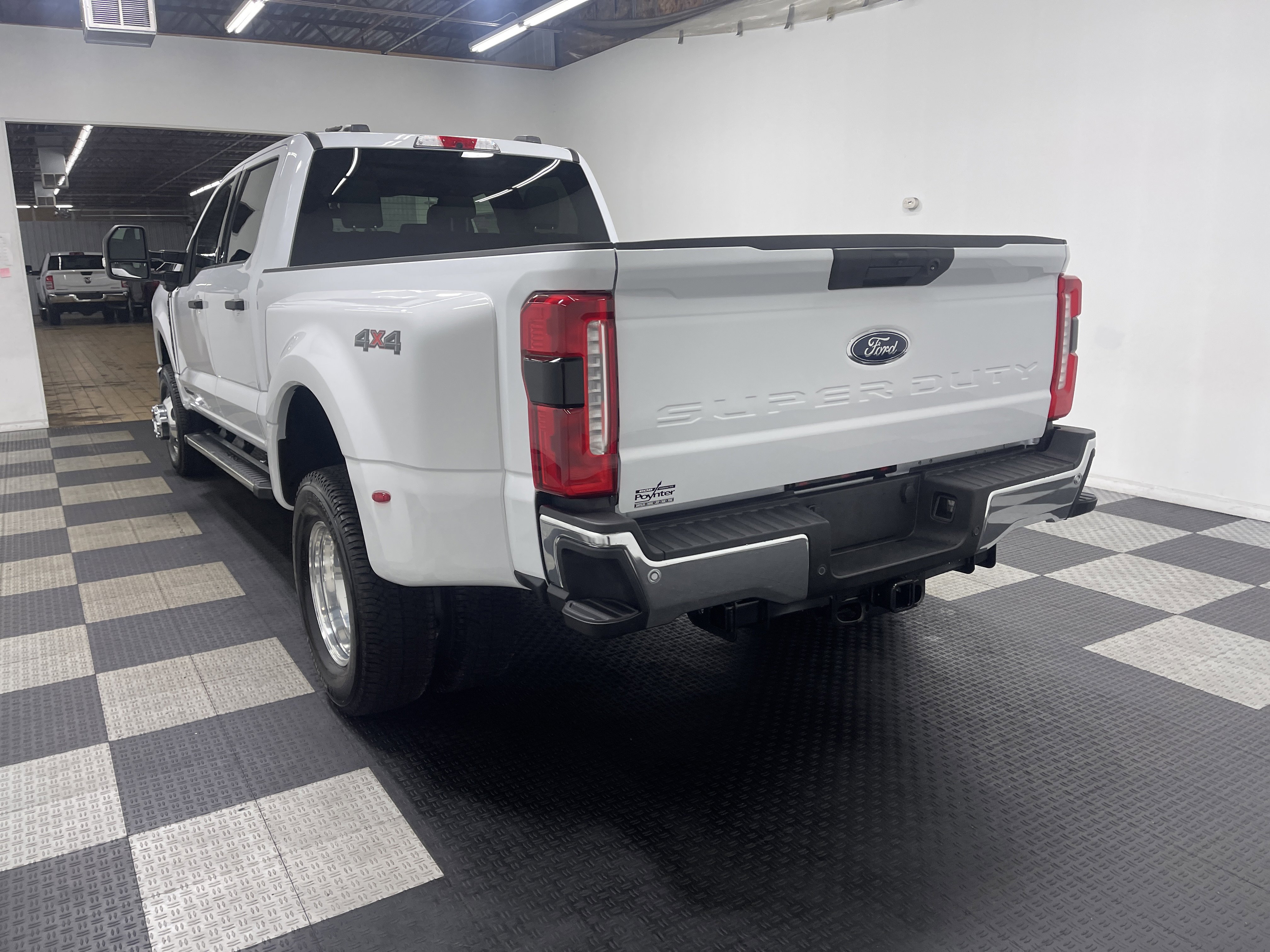 New 2026 Ford F350 XLT w/ 360-Degree Camera Package image 2