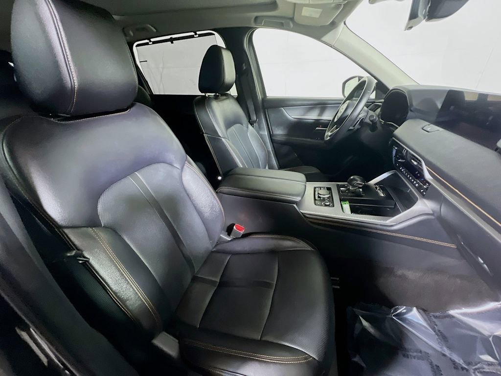 Used 2025 MAZDA CX-90 3.3 Turbo w/ Premium Sport Pkg image 25