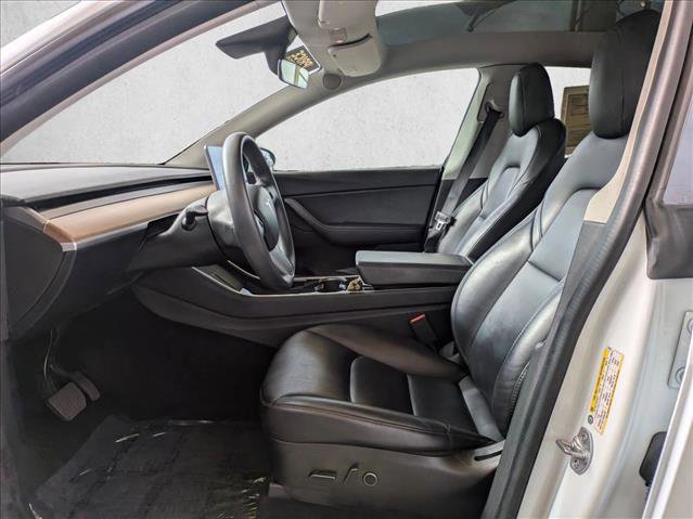 Used 2021 Tesla Model Y Long Range image 17