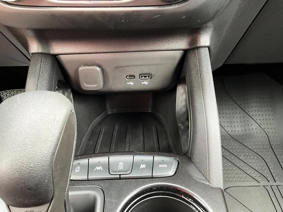 Used 2024 Chevrolet TrailBlazer LS w/ LS Convenience Package AWD/4WD image 39