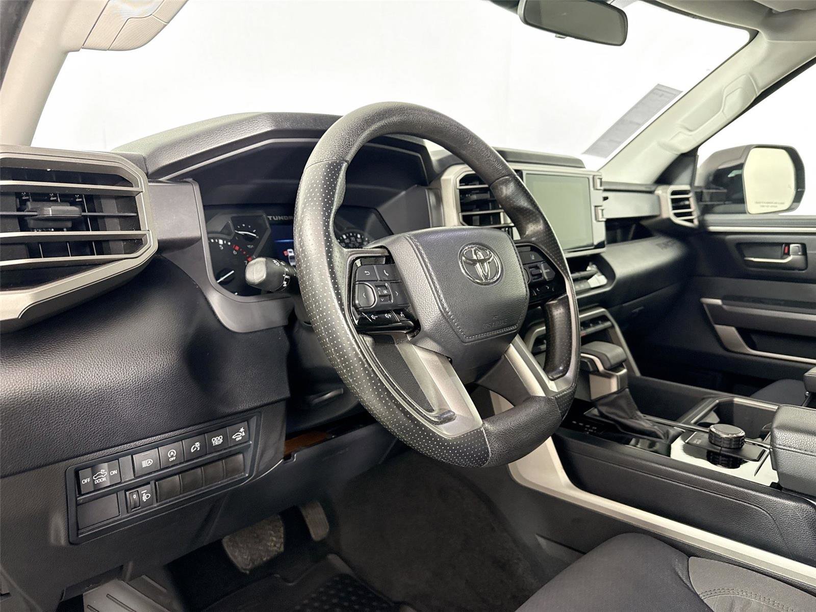 Used 2022 Toyota Tundra SR5 image 13