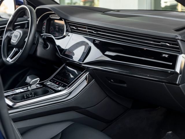 Used 2021 Audi Q8 Prestige w/ Prestige Package image 35