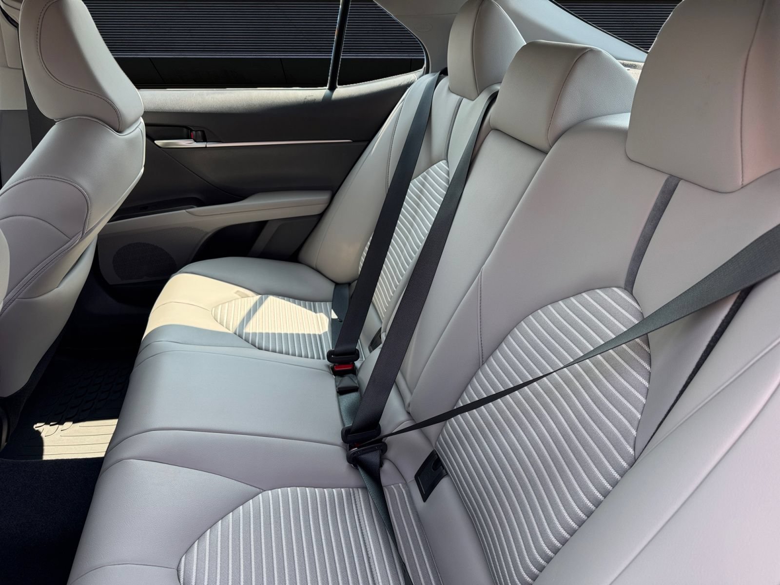 Used 2024 Toyota Camry SE FWD image 13
