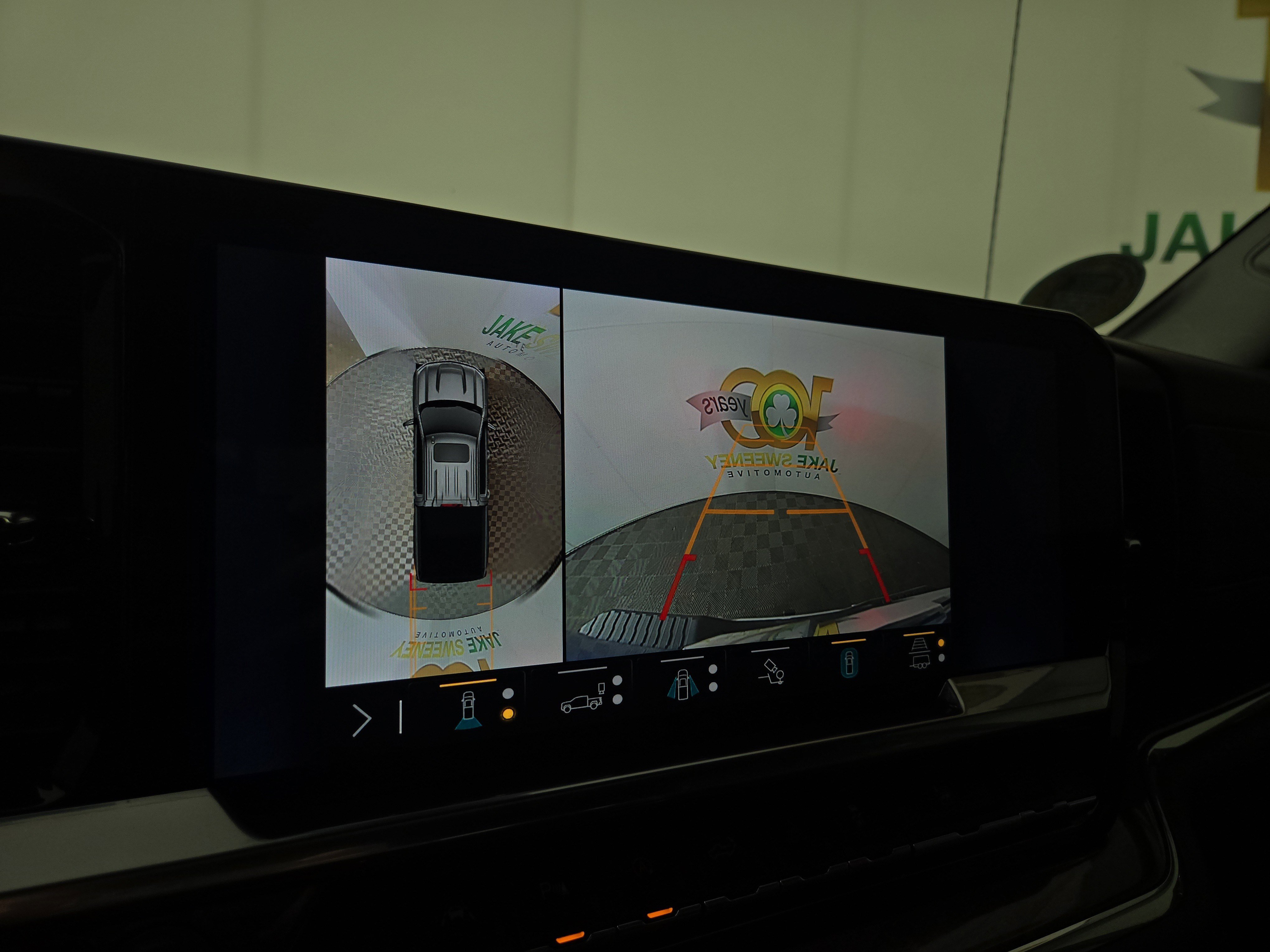 Certified 2023 Chevrolet Silverado 1500 LTZ w/ Technology Package image 20