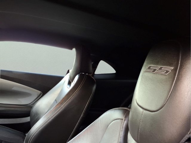 Used 2014 Chevrolet Camaro SS RWD image 23