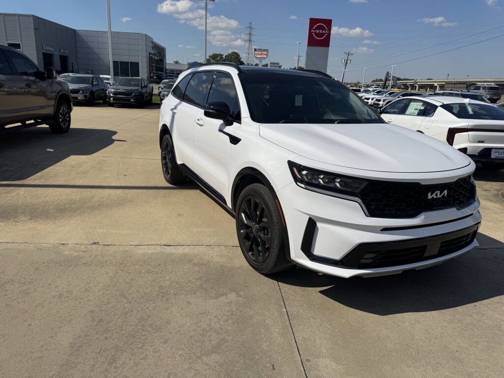 Used 2022 Kia Sorento SX image 9