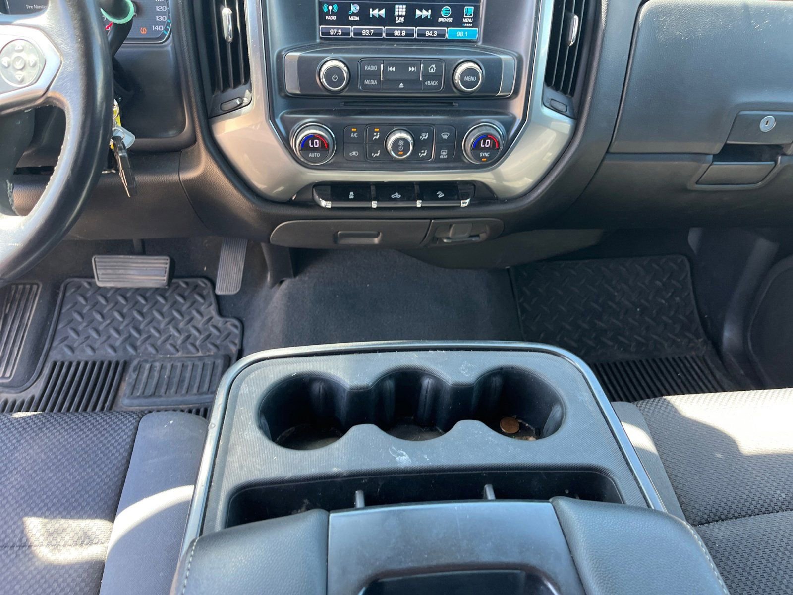 Used 2018 Chevrolet Silverado 1500 LT w/ Texas Edition AWD/4WD image 11