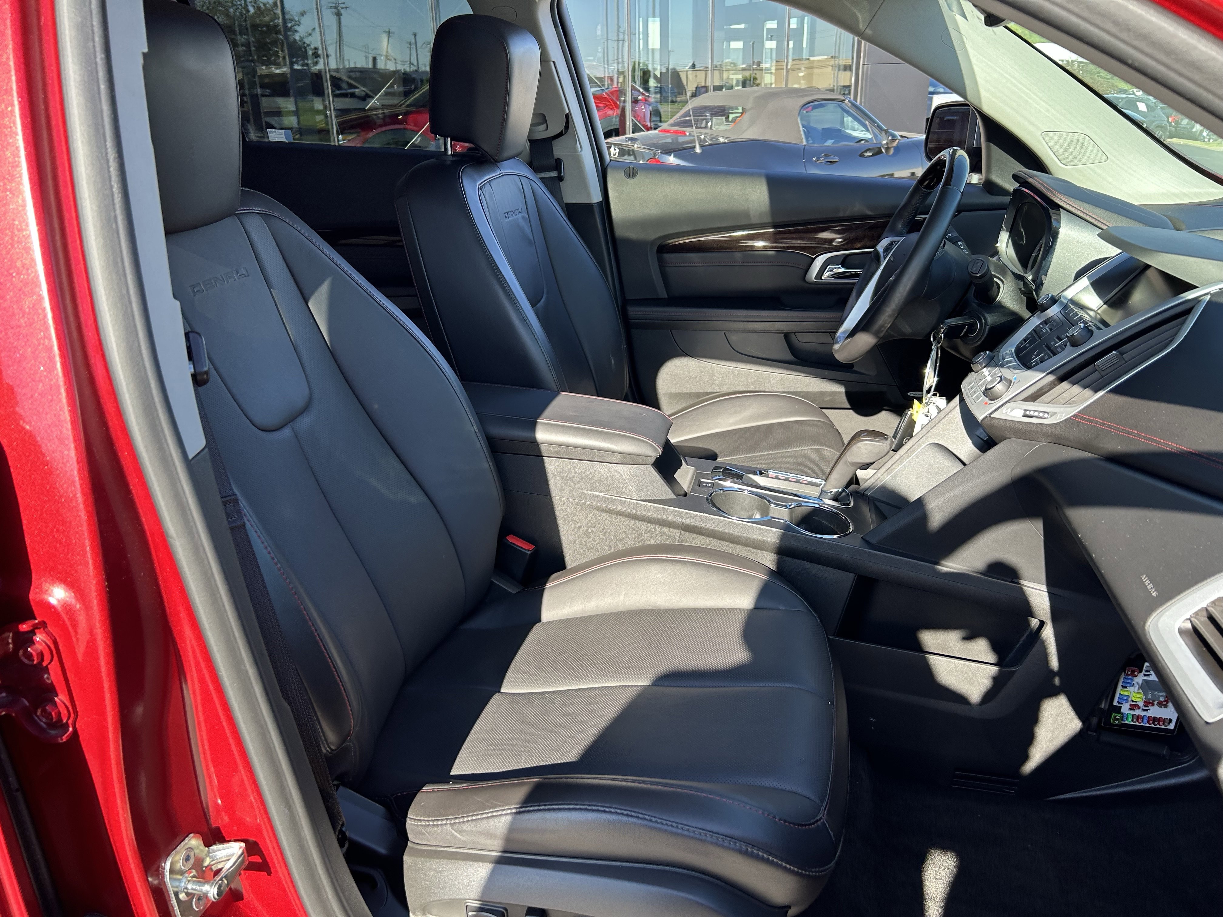 Used 2015 GMC Terrain Denali FWD image 24