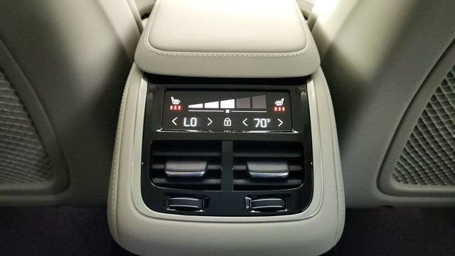 New 2026 Volvo XC90 T8 Ultra w/ Protection Package Premier AWD/4WD image 33