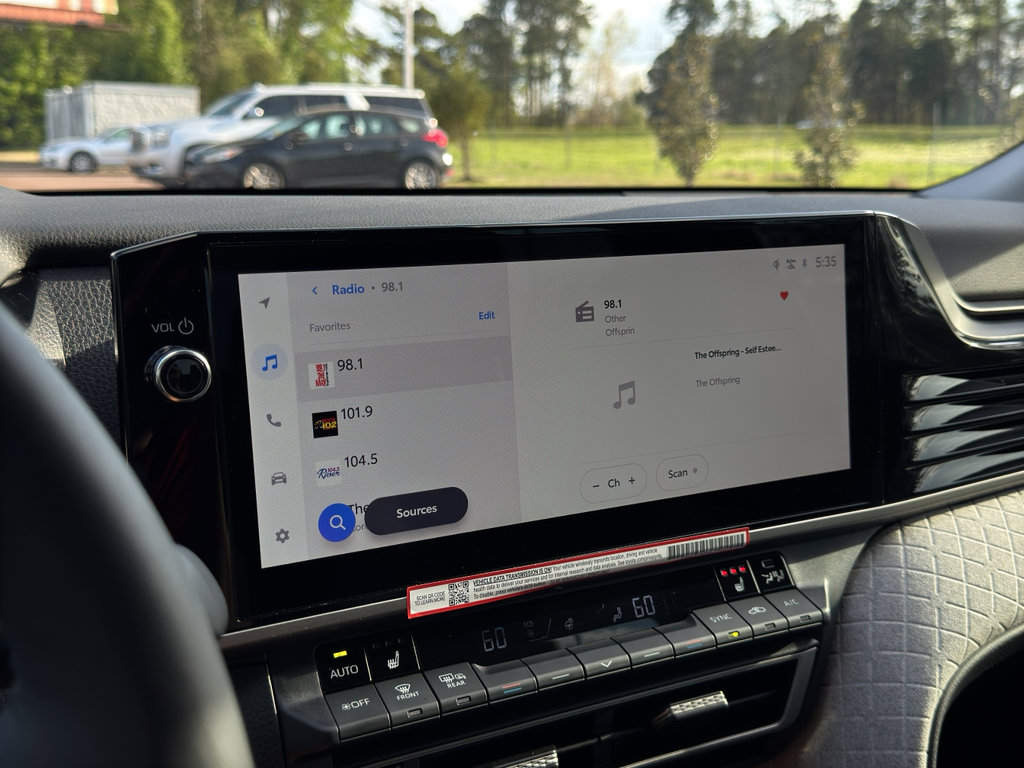 Used 2026 Toyota Camry XLE image 19