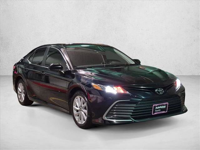 Used 2024 Toyota Camry LE FWD image 3