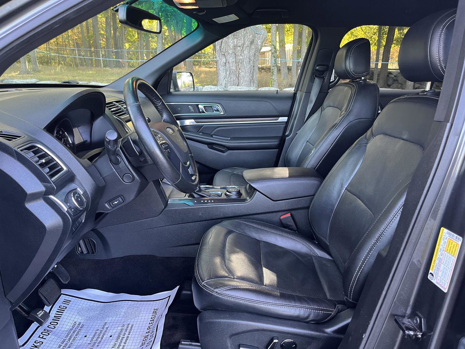 Used 2016 Ford Explorer Limited image 9