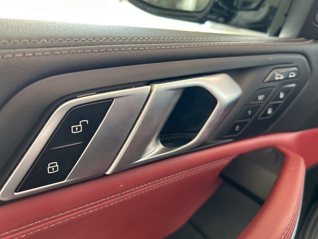 Used 2024 BMW X6 M60i image 48