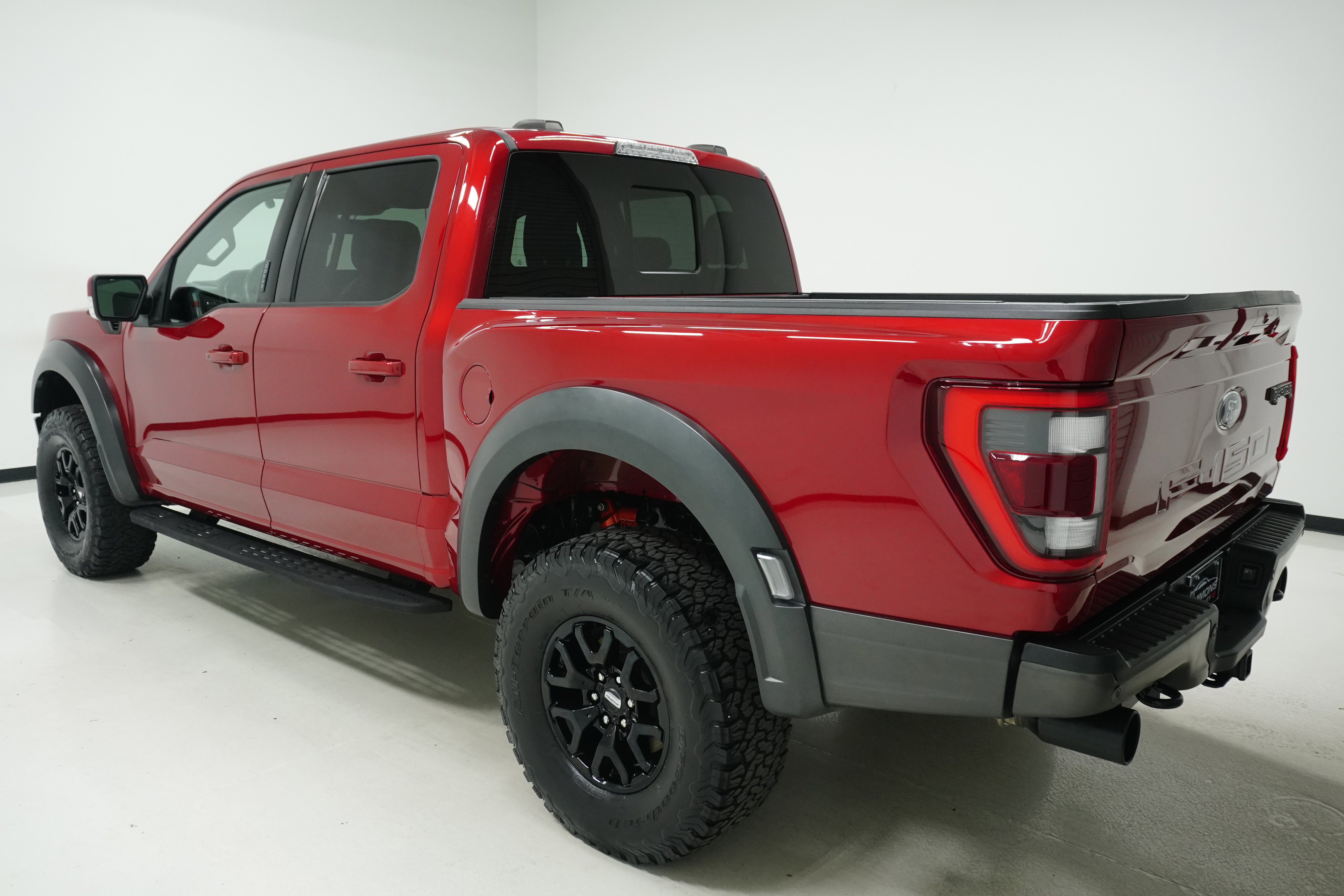 Used 2022 Ford F150 Raptor image 5