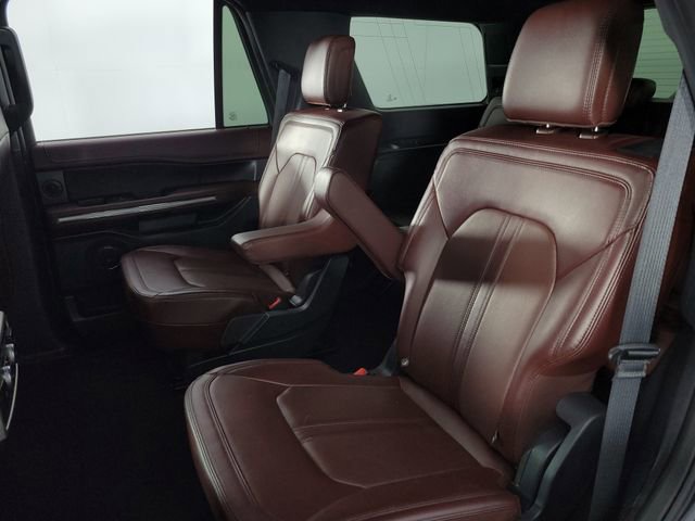 Used 2024 Ford Expedition Limited image 17