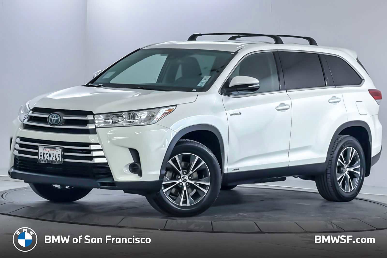 Used 2019 Toyota Highlander LE AWD/4WD video 1