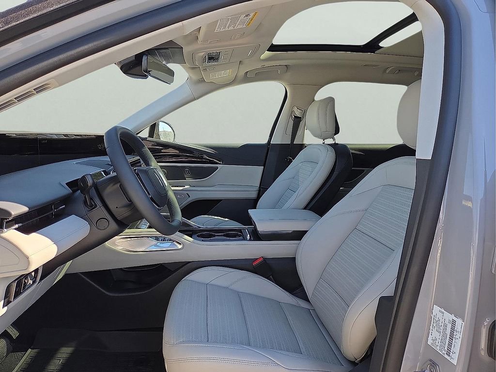 New 2026 Lincoln Nautilus Reserve AWD/4WD image 11