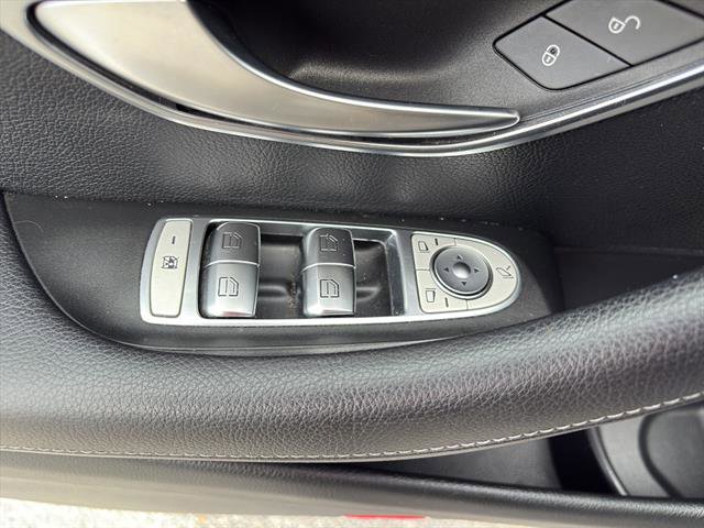 Used 2018 Mercedes-Benz E 400 4MATIC Sedan image 17