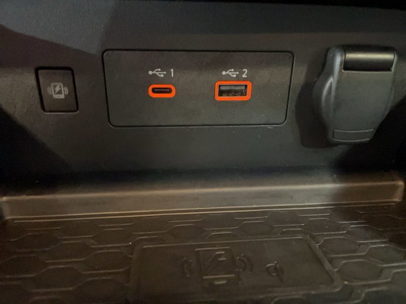 Used 2024 Nissan Altima 2.5 SR w/ SR Premium Package image 9