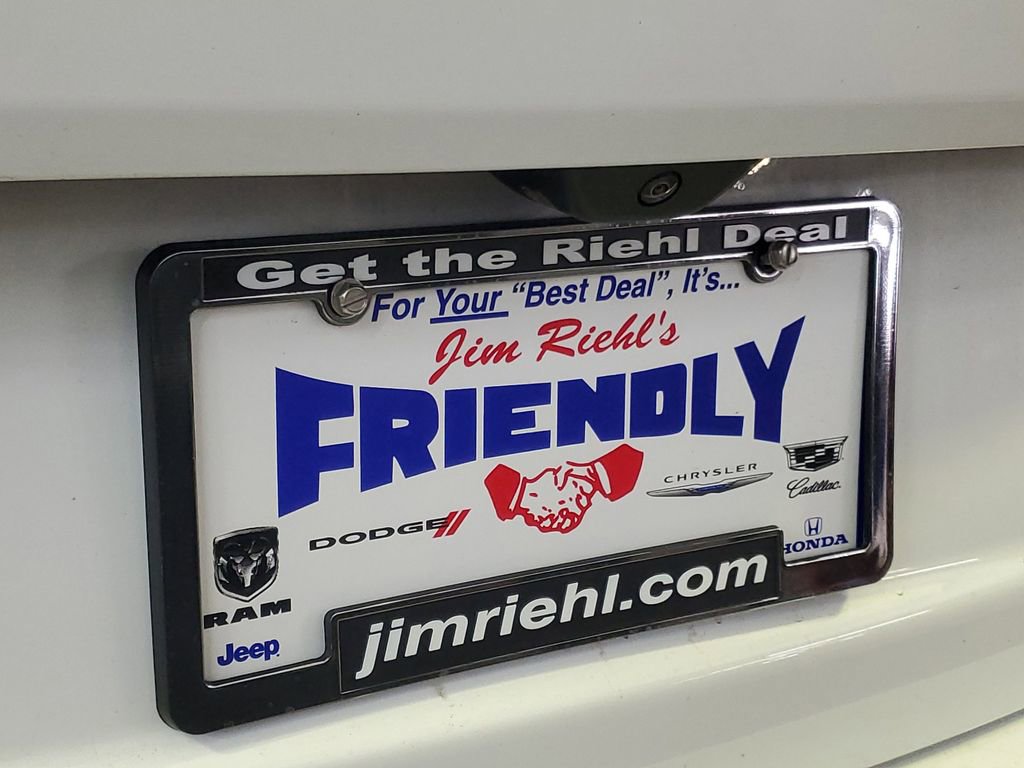 Used 2023 Jeep Grand Cherokee L Laredo image 7