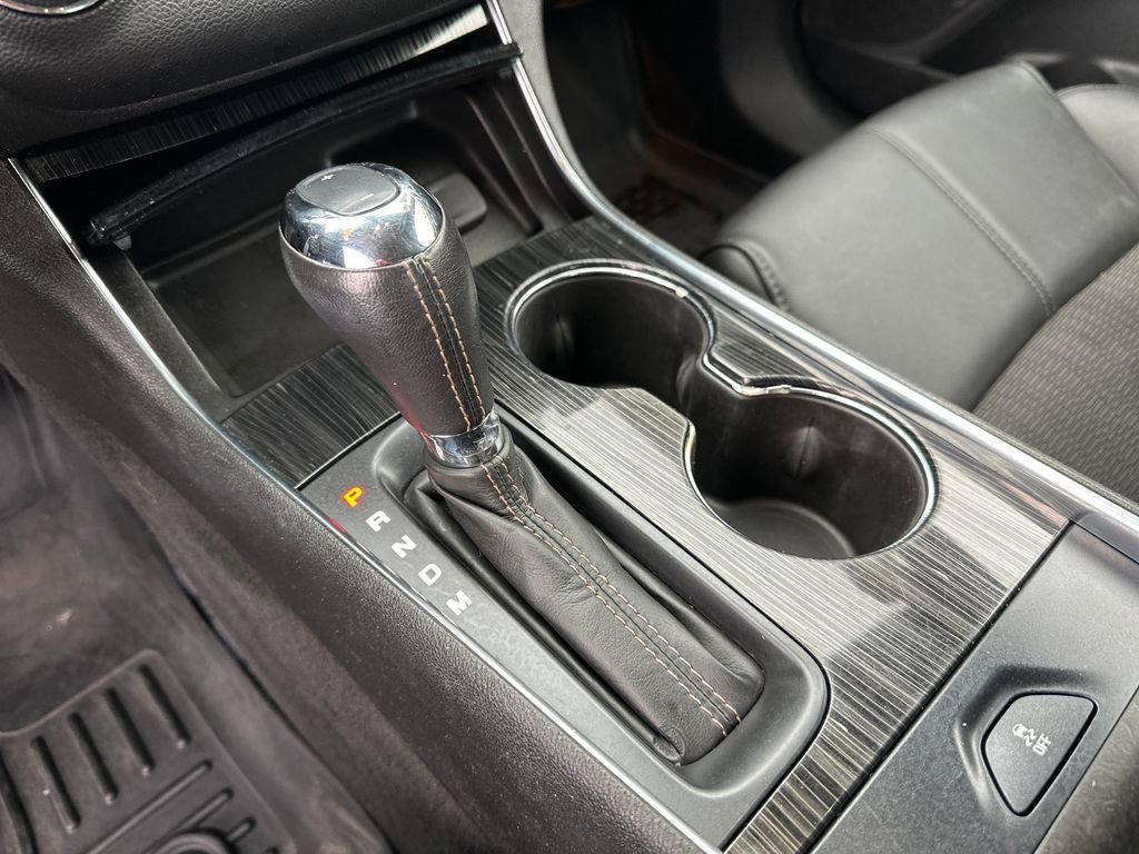 Used 2017 Chevrolet Impala LT image 21