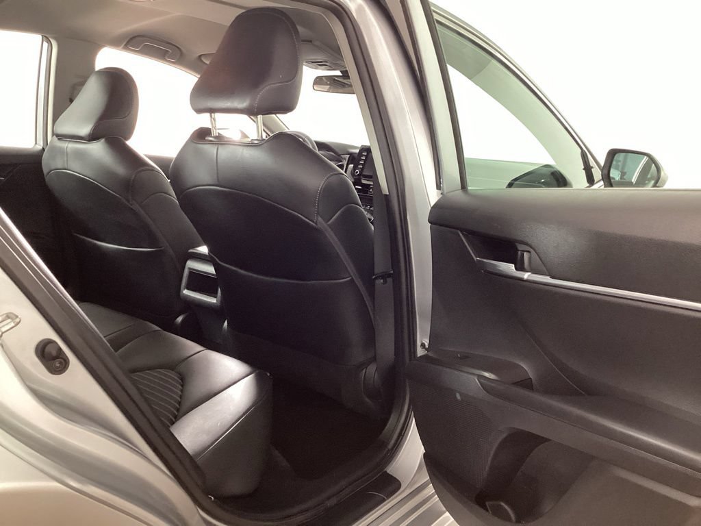 Used 2024 Toyota Camry SE FWD image 26
