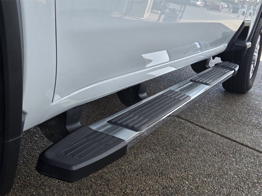 Used 2024 Chevrolet Silverado 2500 LTZ w/ LTZ Convenience Package image 12