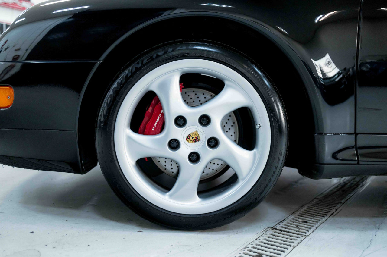 Used 1998 Porsche 911 Carrera 4S image 34