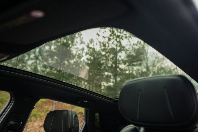 Used 2024 Cadillac Lyriq Tech image 35