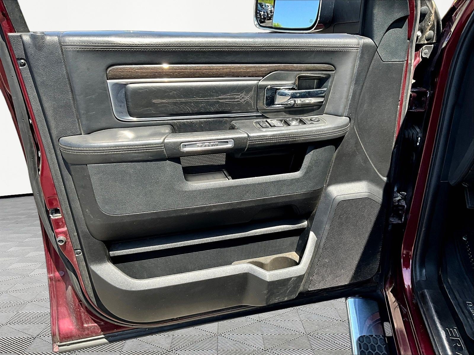 Used 2017 RAM 1500 Limited AWD/4WD image 19