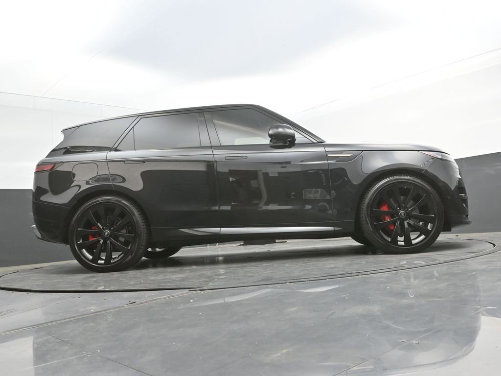 Used 2024 Land Rover Range Rover Sport Dynamic SE image 39