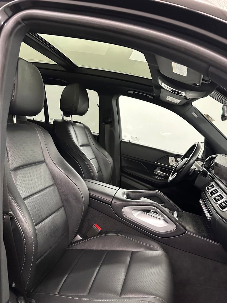 Used 2022 Mercedes-Benz GLE 350 4MATIC w/ 3rd Row Seat Package image 39