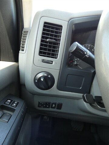 Used 2021 Nissan NV 2500 SV RWD image 23