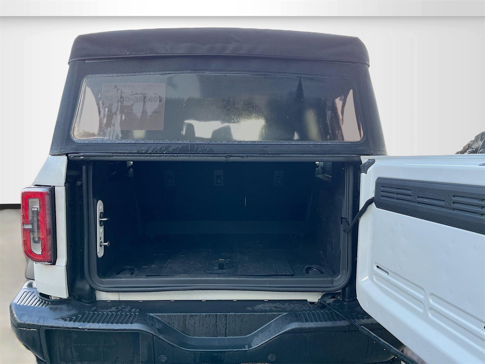 Used 2022 Ford Bronco Badlands image 27